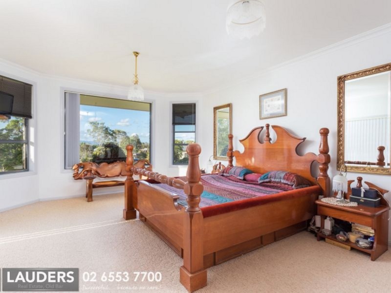 22 Jonnel Heights Place, Pampoolah NSW 2430