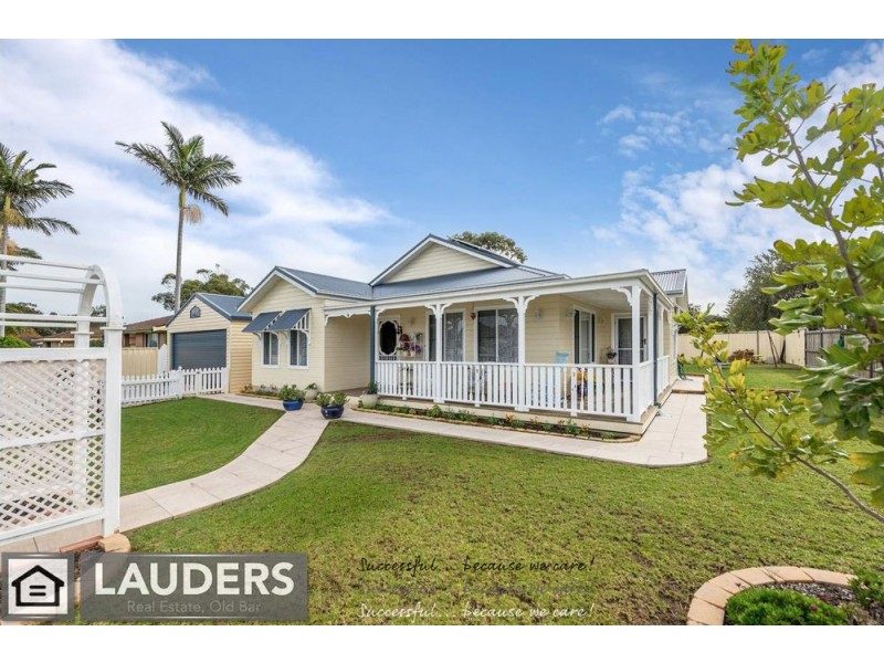 21 Farleigh Street, Old Bar NSW 2430