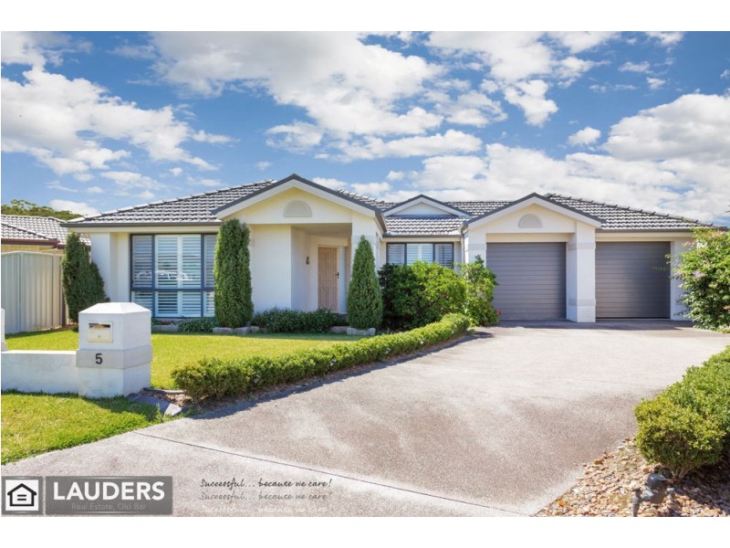 5 Curlew Place, Old Bar NSW 2430