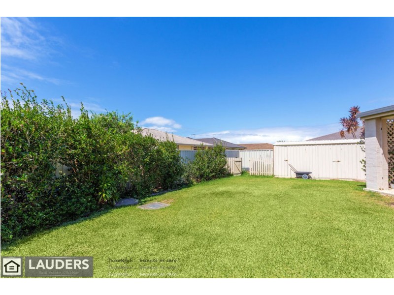 5 Curlew Place, Old Bar NSW 2430