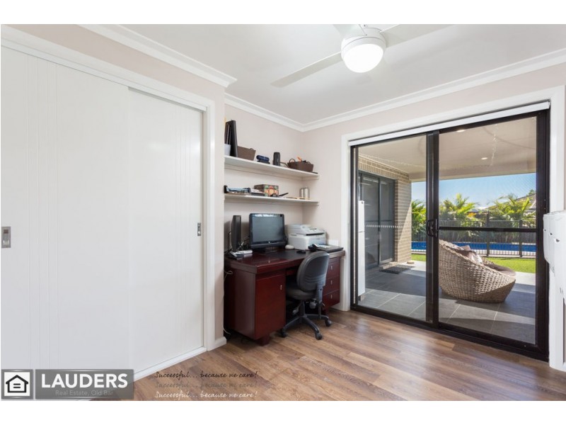 41 Bluehaven Drive, Old Bar NSW 2430