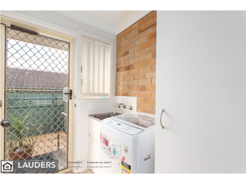1/76 Old Bar Road, Old Bar NSW 2430