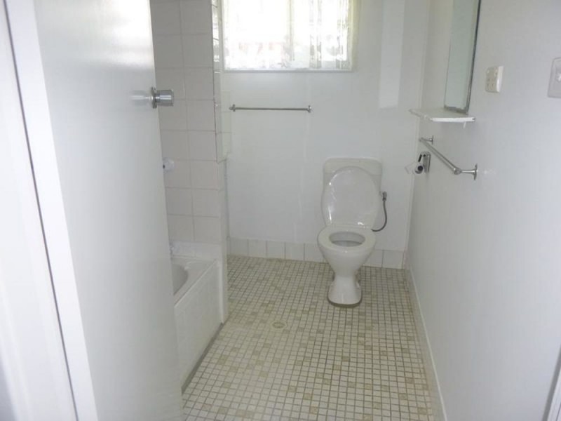 27 Waterman Street, Old Bar NSW 2430