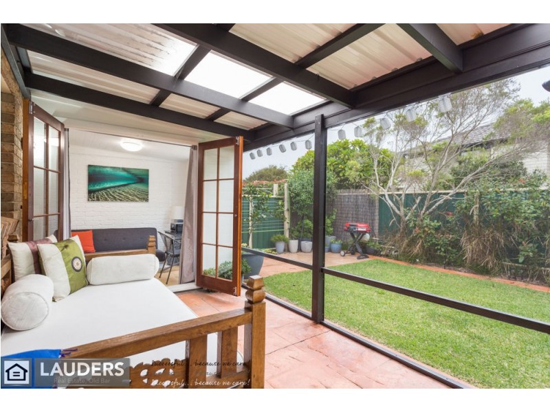 33 Medowie Road, Old Bar NSW 2430