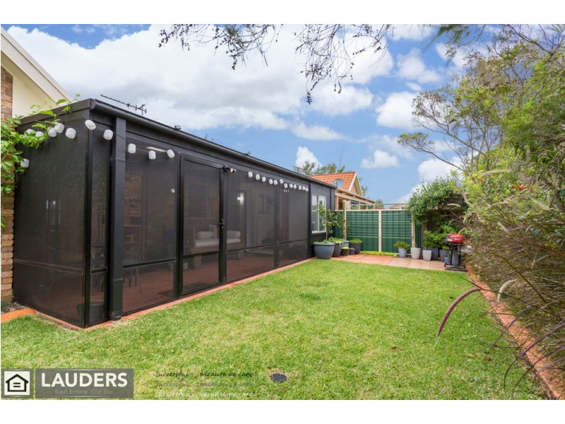 33 Medowie Road, Old Bar NSW 2430