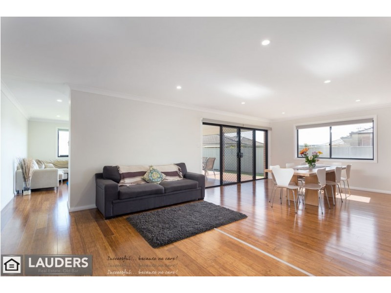 26 Bluehaven Drive, Old Bar NSW 2430