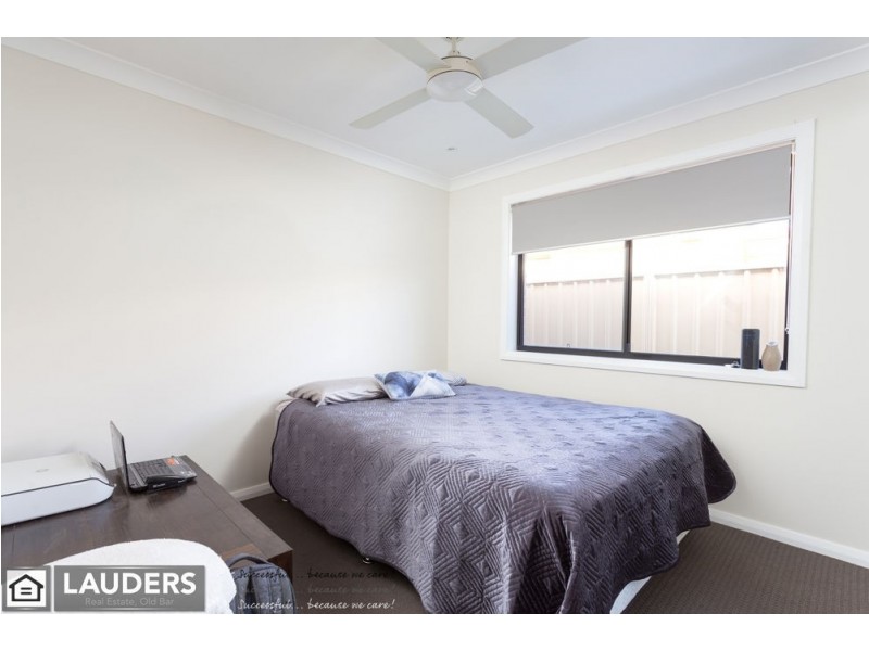 26 Bluehaven Drive, Old Bar NSW 2430