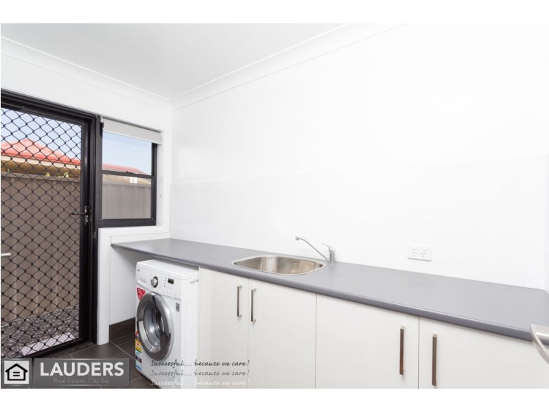 26 Bluehaven Drive, Old Bar NSW 2430