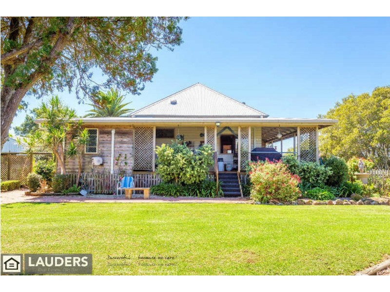 273 Cowans Lane, Oxley Island NSW 2430