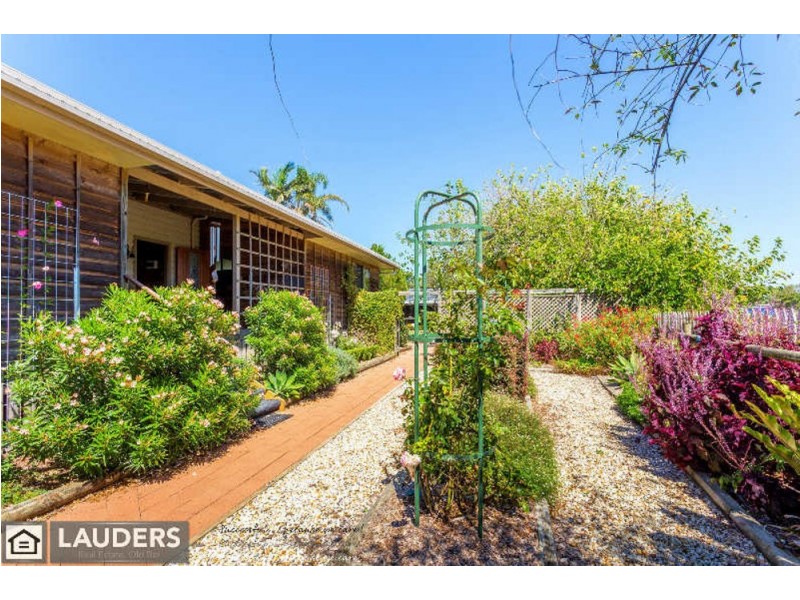 273 Cowans Lane, Oxley Island NSW 2430