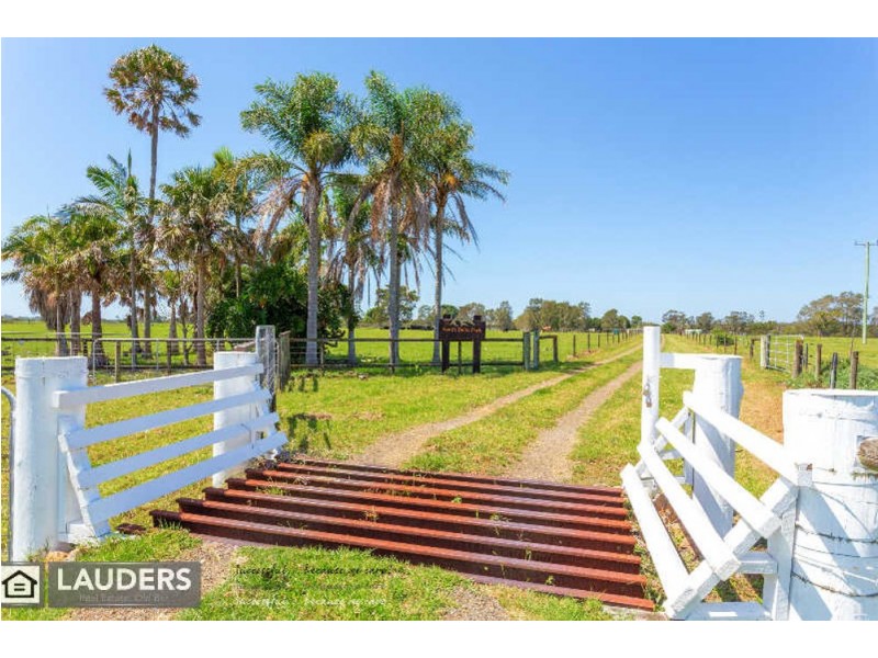 273 Cowans Lane, Oxley Island NSW 2430