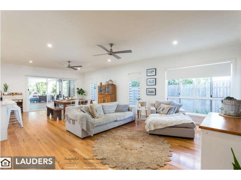 13 Hall Street, Old Bar NSW 2430