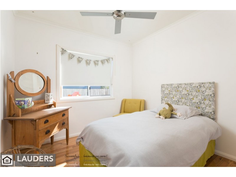 13 Hall Street, Old Bar NSW 2430