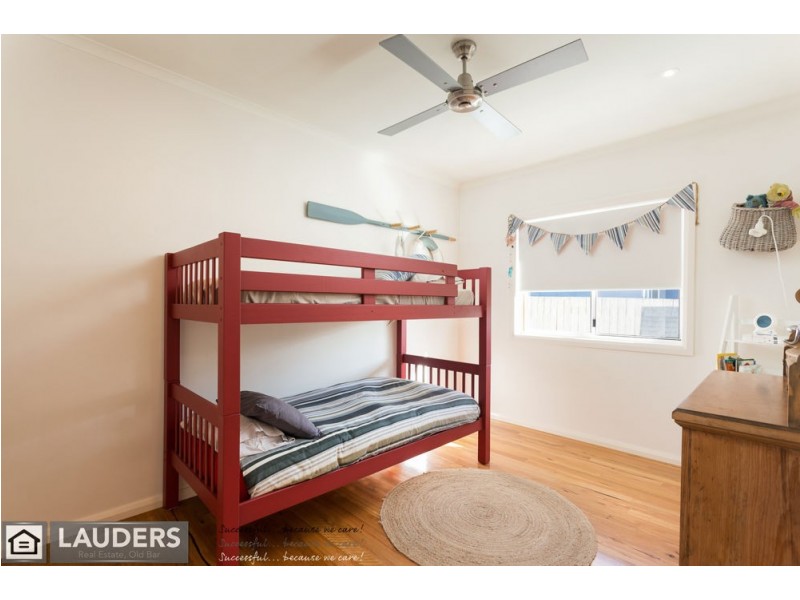 13 Hall Street, Old Bar NSW 2430