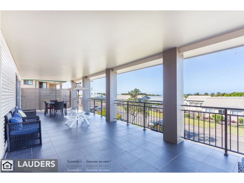 15 Smith Street, Old Bar NSW 2430