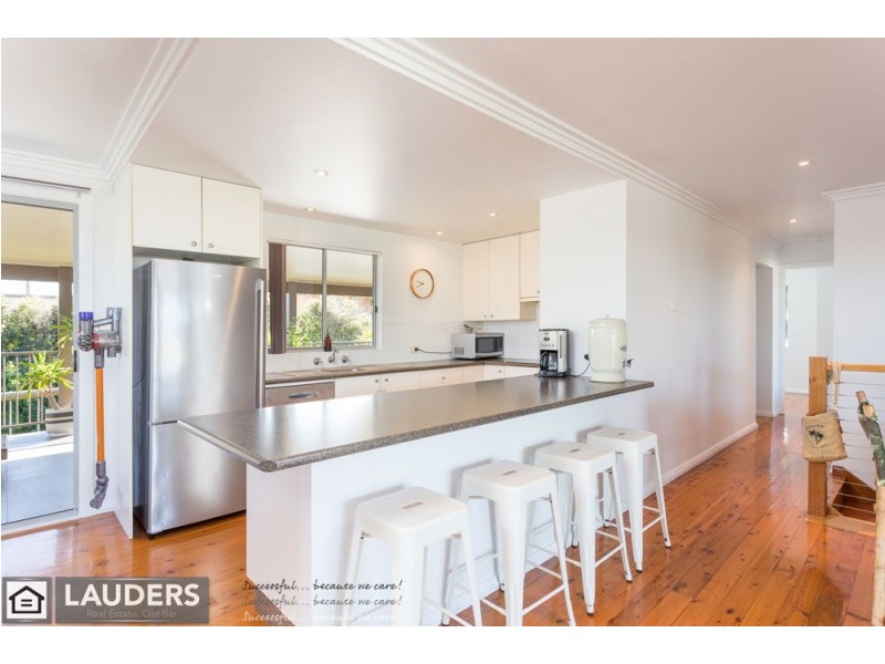 15 Smith Street, Old Bar NSW 2430