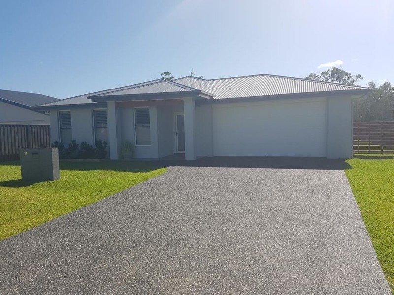 11 Howard Street, Wallabi Point NSW 2430