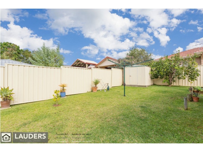 4 Ivy Crescent, Old Bar NSW 2430