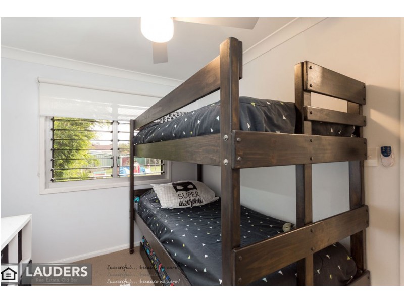 71 Waterman Street, Old Bar NSW 2430