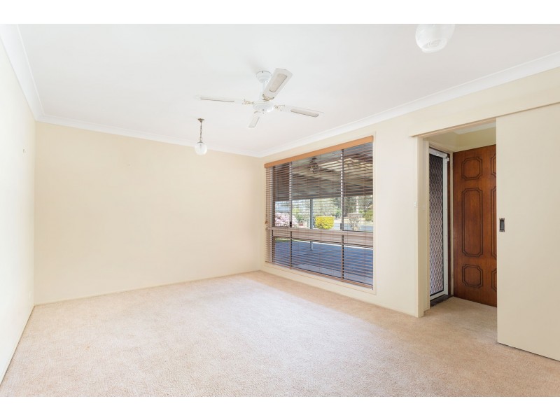 6 Suni Drive, Old Bar NSW 2430