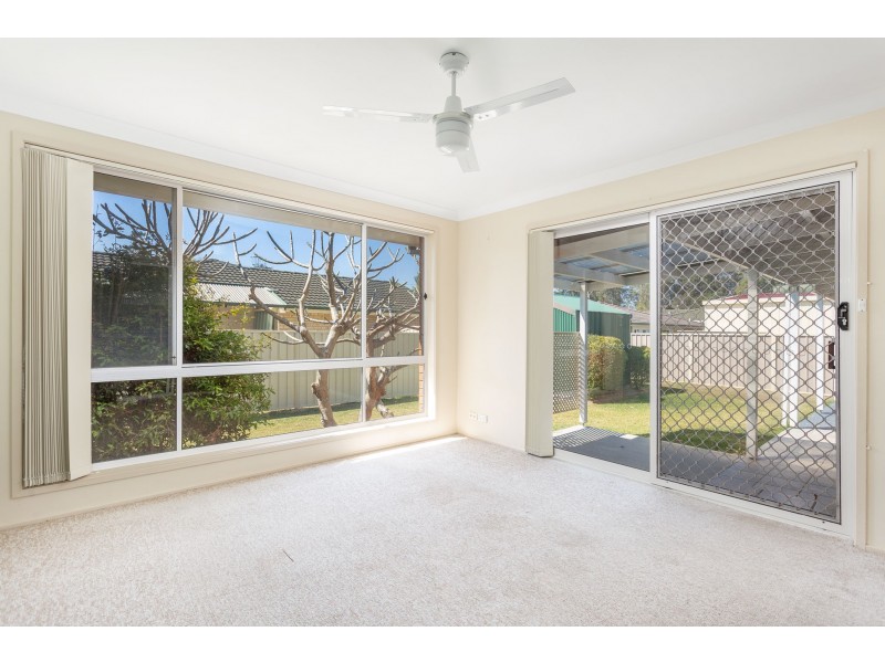 6 Suni Drive, Old Bar NSW 2430