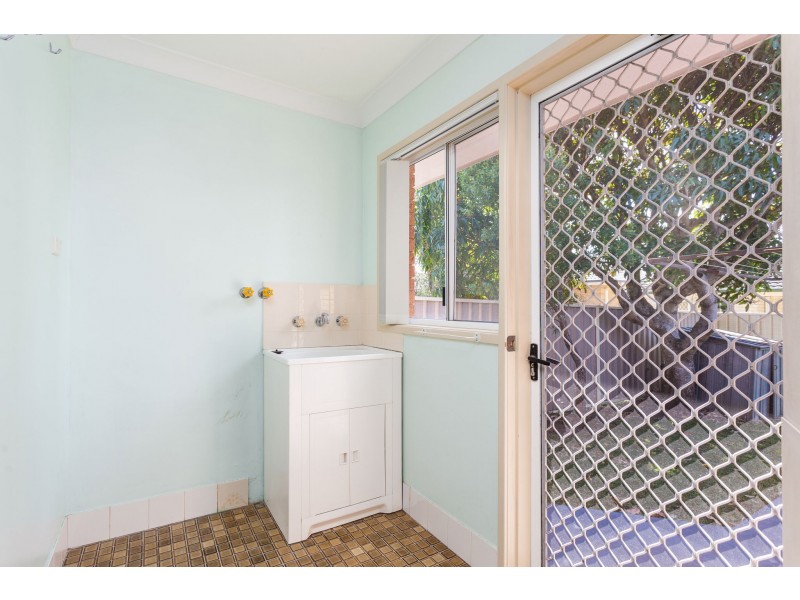 6 Suni Drive, Old Bar NSW 2430