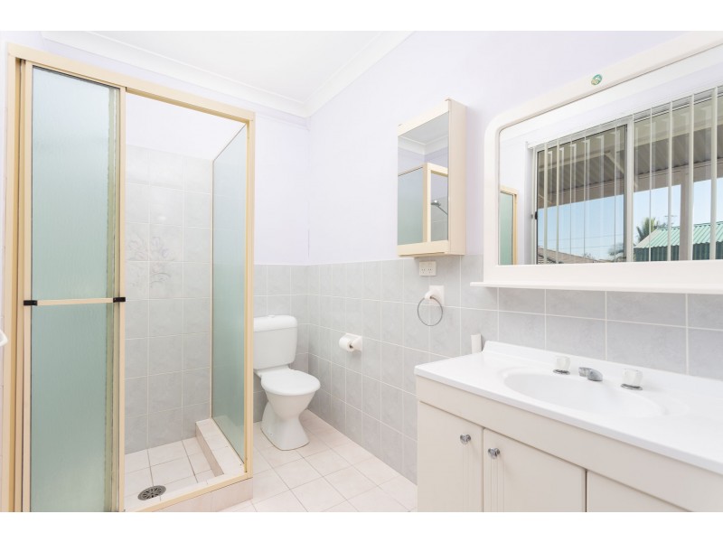 6 Suni Drive, Old Bar NSW 2430