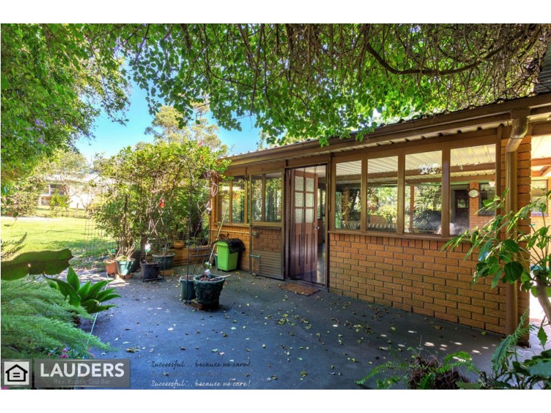 66 Warwiba Road, Old Bar NSW 2430