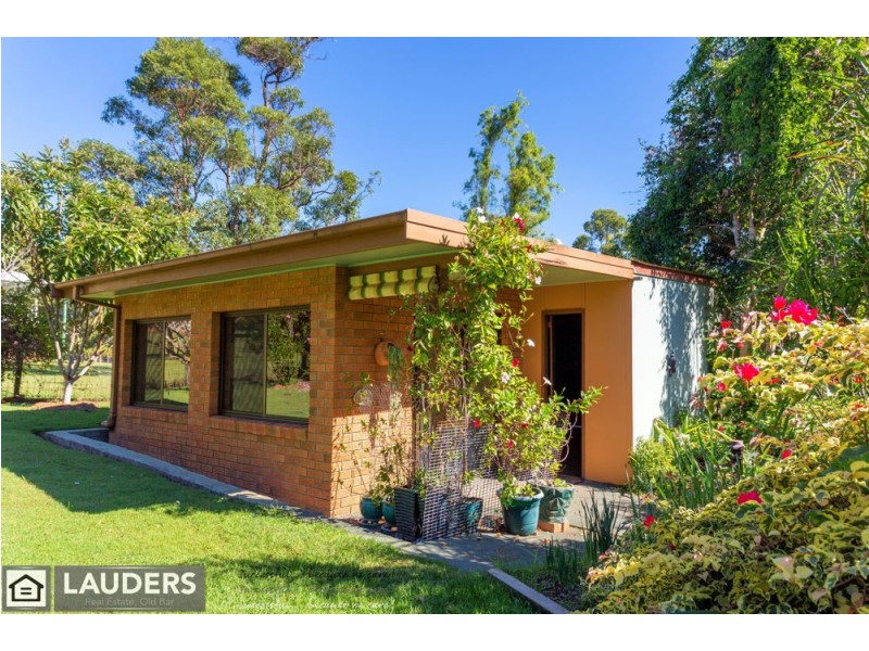 66 Warwiba Road, Old Bar NSW 2430