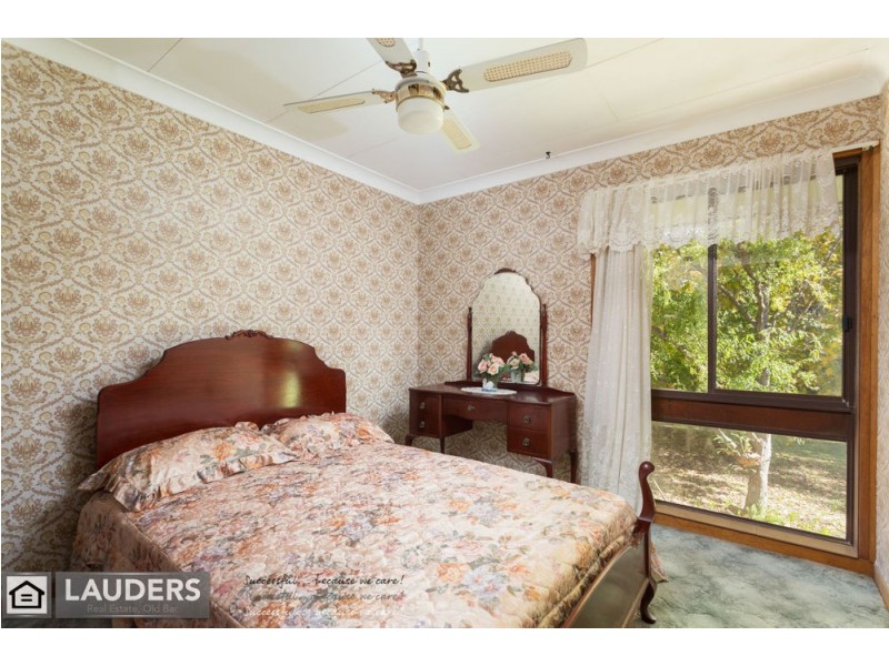 66 Warwiba Road, Old Bar NSW 2430