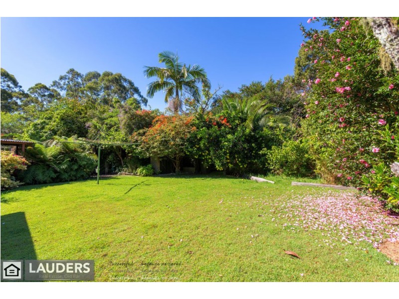 66 Warwiba Road, Old Bar NSW 2430