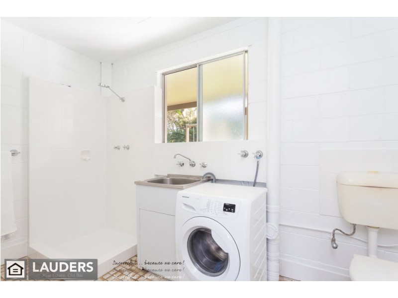 15 Smith Street, Old Bar NSW 2430