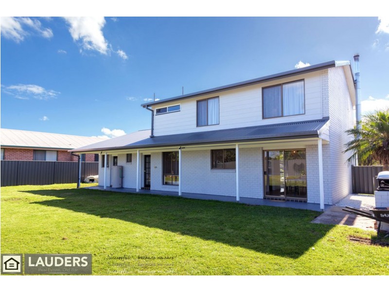 22 Belle Villa Parade, Old Bar NSW 2430
