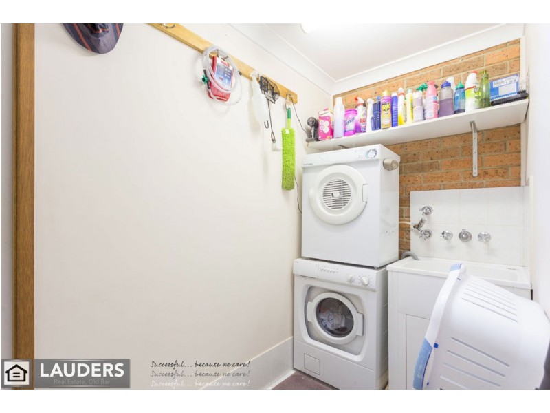 2/89 Old Bar Road, Old Bar NSW 2430