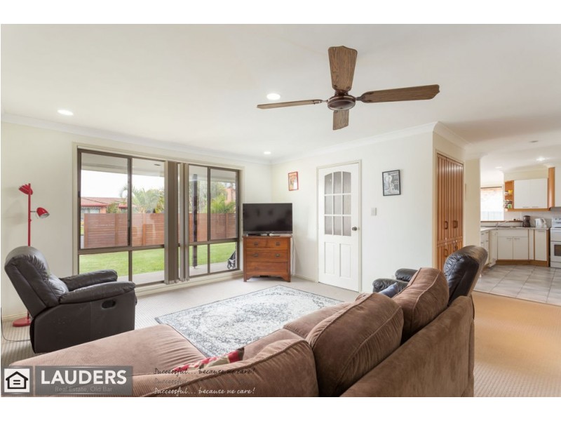 64 Waterman Street, Old Bar NSW 2430