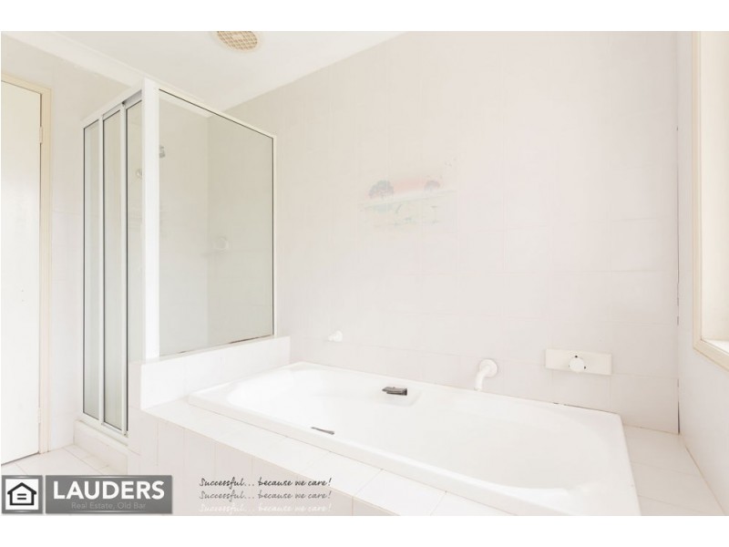 64 Waterman Street, Old Bar NSW 2430