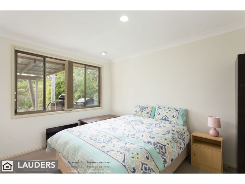 64 Waterman Street, Old Bar NSW 2430