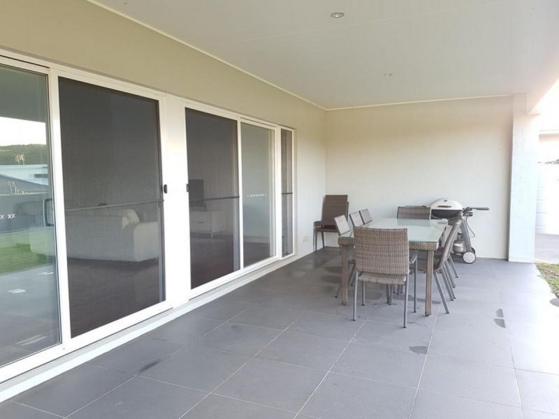 8 Janice Street, Wallabi Point NSW 2430