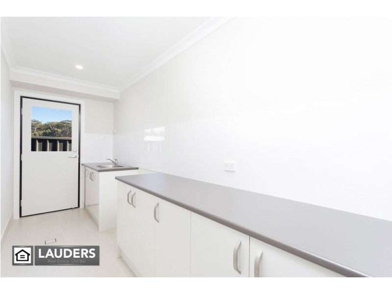 15 Howard Street, Wallabi Point NSW 2430
