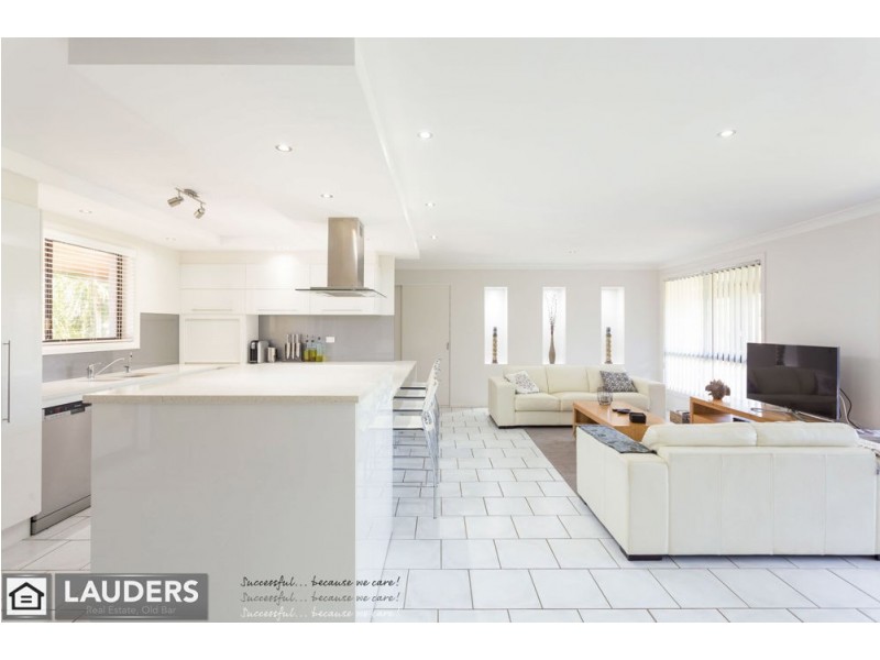 2 Shelly Close, Wallabi Point NSW 2430