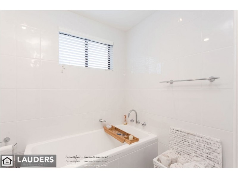 2 Shelly Close, Wallabi Point NSW 2430