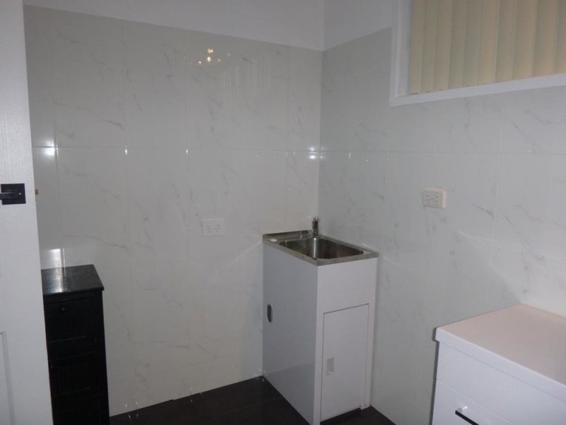 69 Old Bar Road, Old Bar NSW 2430