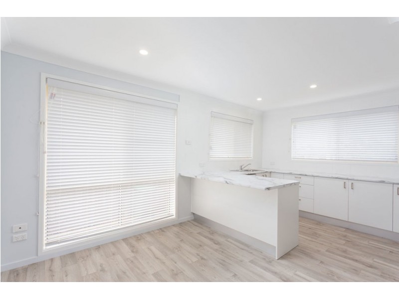 1/91 Old Bar Road, Old Bar NSW 2430