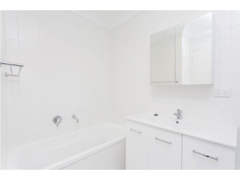 1/91 Old Bar Road, Old Bar NSW 2430