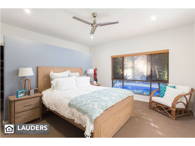 38 Bluehaven Drive, Old Bar NSW 2430