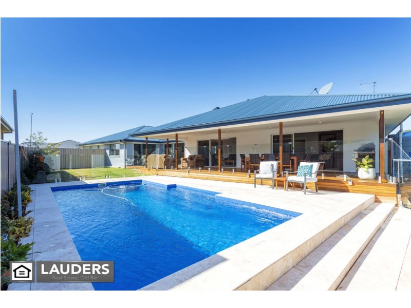 40 Bluehaven Drive, Old Bar NSW 2430