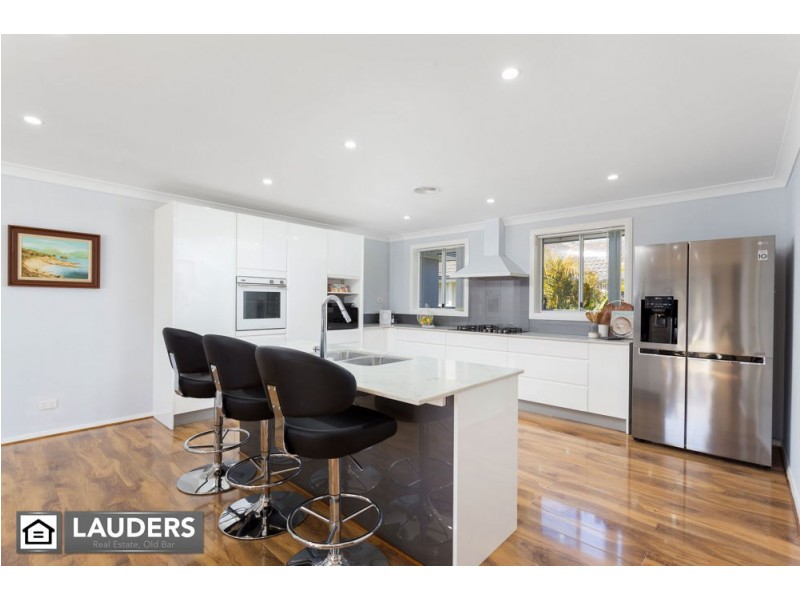 40 Bluehaven Drive, Old Bar NSW 2430