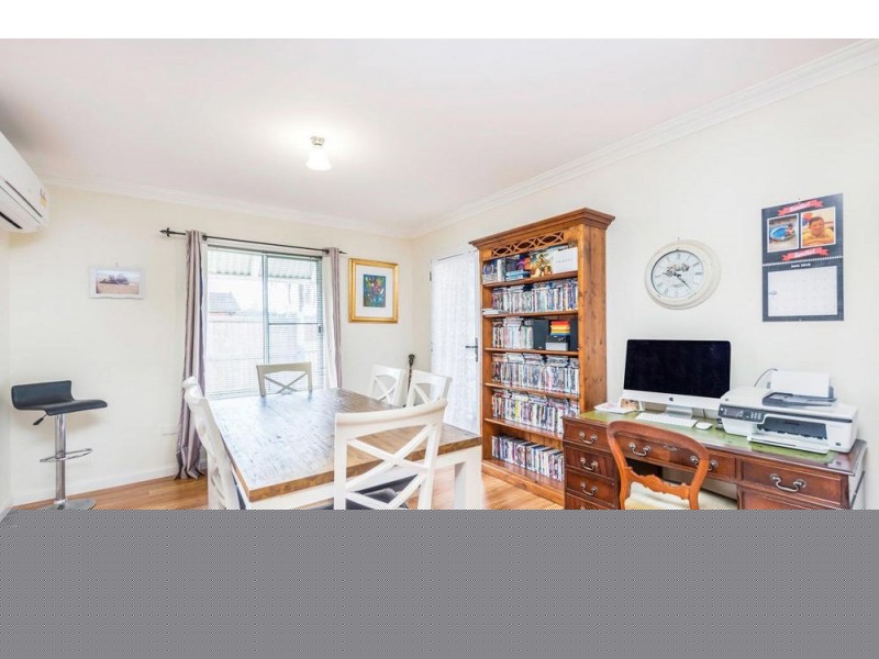 21 Farleigh Street, Old Bar NSW 2430