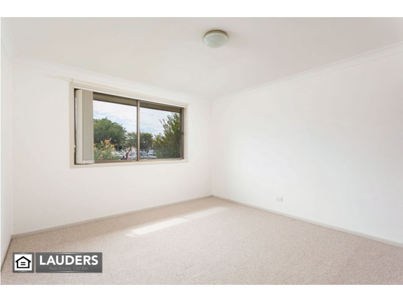 4/4 Belle Villa Parade, Old Bar NSW 2430