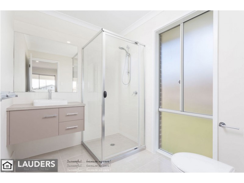 30 Bluehaven Drive, Old Bar NSW 2430